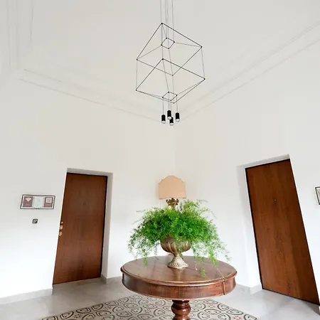 B Sicilian Charming Design